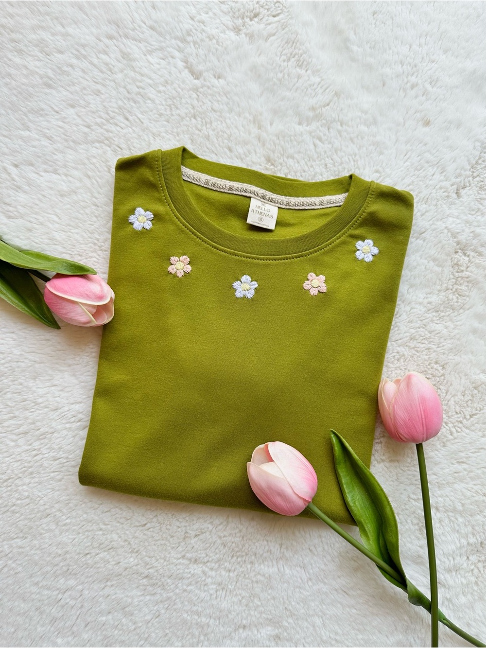 Hello Athenas Women’s Hand Embroidered Pima Cotton Tee Short Sleeve Green